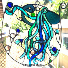 Load image into Gallery viewer, Octopus Suncatcher
