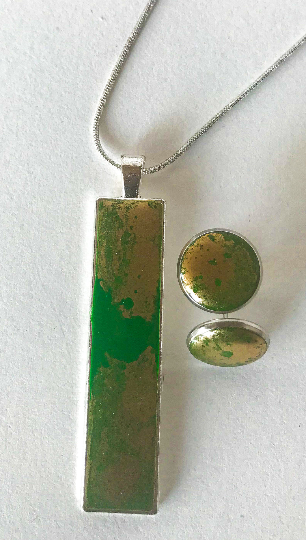 Green and gold rectangle pendant and earrings